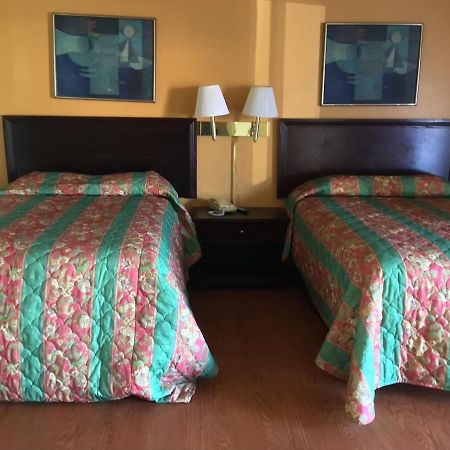 Hilander Park Skyland Inn - Bristol מראה חיצוני תמונה